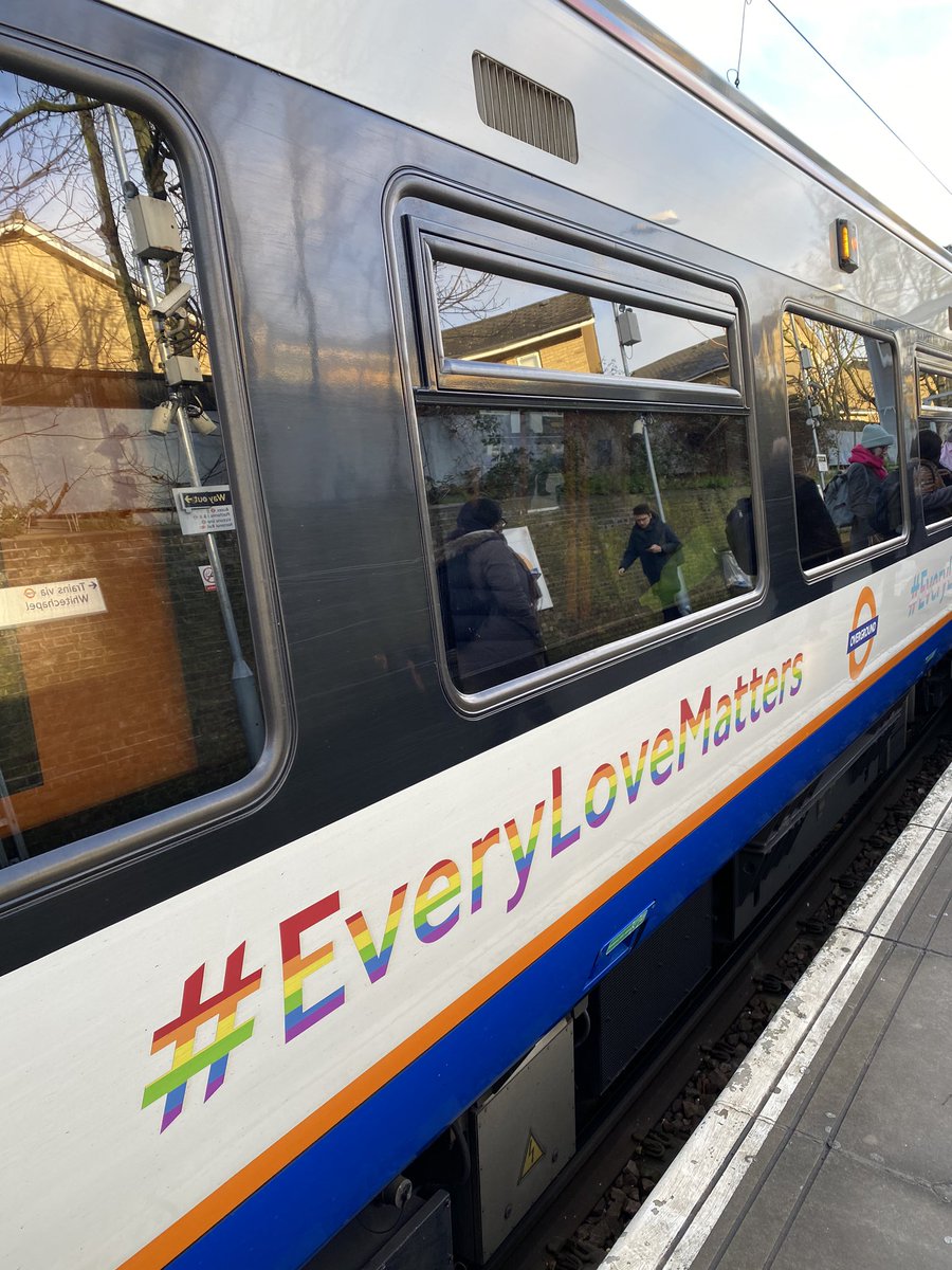 ELFT_LGBTQIA's tweet photo. The overland train to Stratford supporting us today ahead of history month #everylovematters @ELFT_QI @ELFT_LGBTQ @elft_bame @ELFT_OD @ELFTAbility @ELFT_Therapies @ElftWomen @ELFT_Council @ELFT_Council @ElftProcurement https://t.co/a2pep1WDex