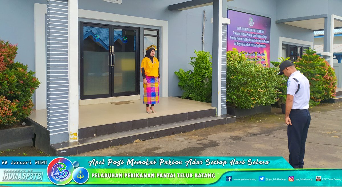 ppp_telukbatang's tweet photo. Teluk Batang, 28/01/2020
Halo #Perikananlover..Semoga hari ini kita sehat selalu ya....
PPP Teluk Batang, akan terus berusaha melengkapi pakaian adat lho... untuk melaksanakan apa yang telah di instruksikan setiap hari Selasa.
Yuk.. lihat keseruannya.. https://t.co/xYIfQqJWFj