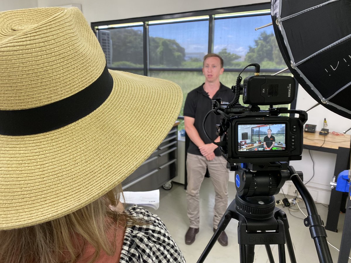 LestradeDigital's tweet photo. After a morning filming automated mining machines, we jumped into the @UFRobots workshop with the crew from @ironbarkmarket to discuss the future of mining automation. 

Big thanks to the AV Production Grant from @METSIgnited 🙌🏼 for letting us tell such great QLD stories https://t.co/1gaAp9B4KY