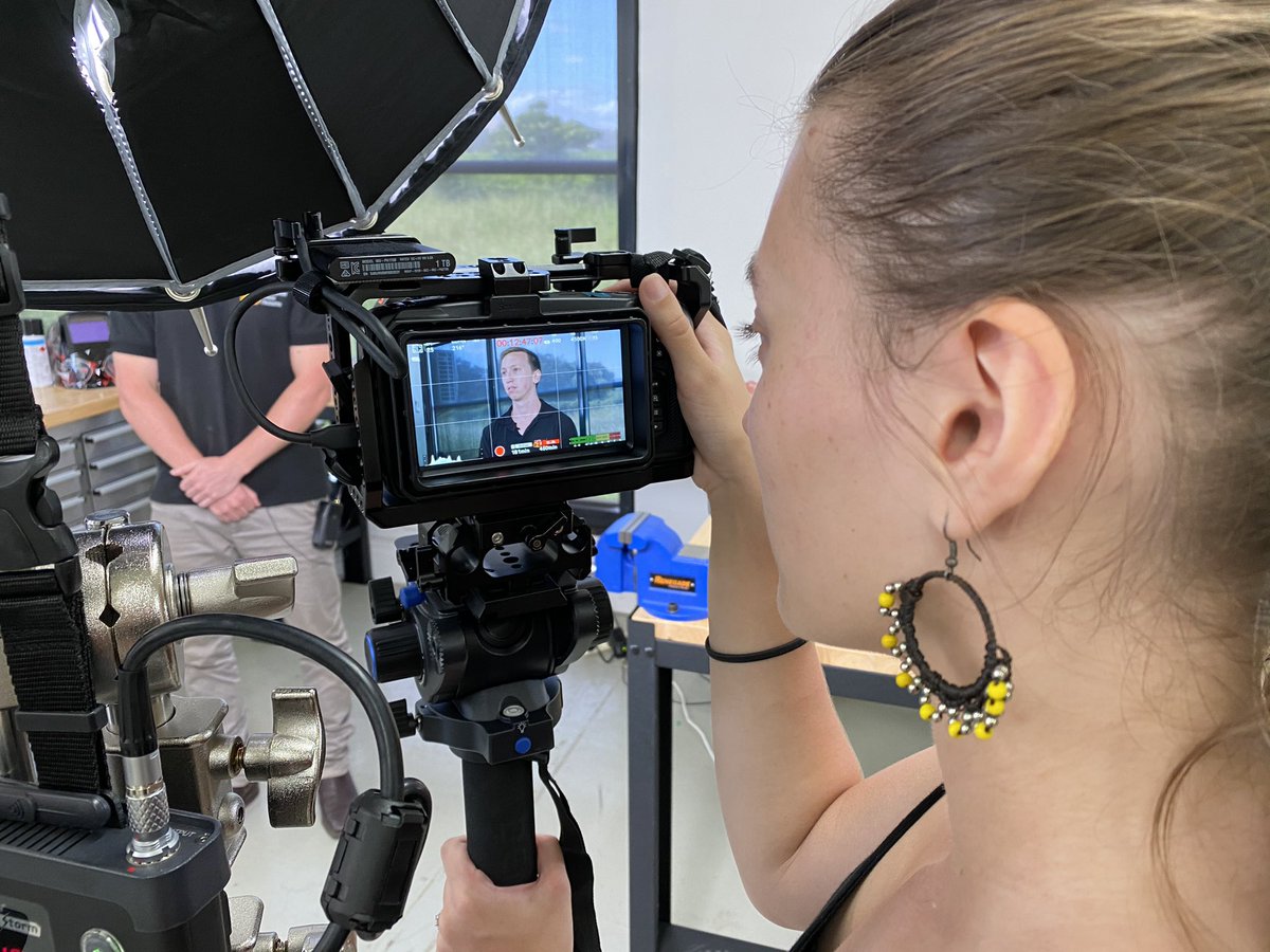 LestradeDigital's tweet photo. After a morning filming automated mining machines, we jumped into the @UFRobots workshop with the crew from @ironbarkmarket to discuss the future of mining automation. 

Big thanks to the AV Production Grant from @METSIgnited 🙌🏼 for letting us tell such great QLD stories https://t.co/1gaAp9B4KY