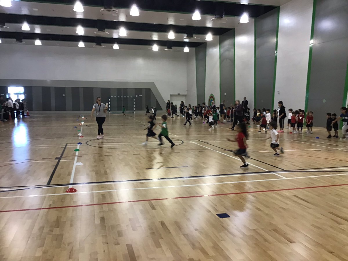 ReptonADJrSport's tweet photo. FS1 Sports Day underway ππͺ #ReptonADsportsday #ReptonADteamwork #ReptonADfrycampus @ReptonADFS1 https://t.co/YlaPaoom4s