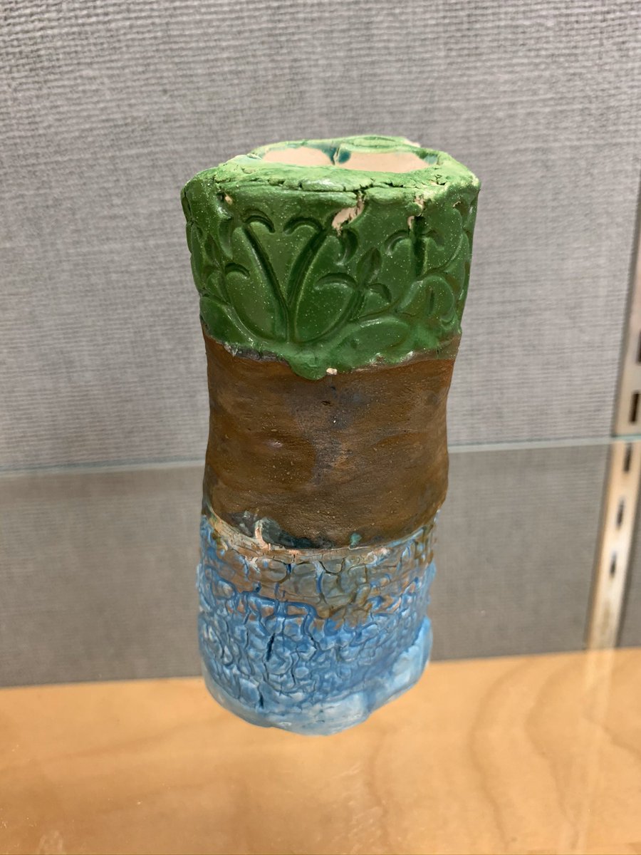 laes_art_J's tweet photo. Third grade slab pots. #schoolart #arteducation #thirdgrade #clay #kidsart #slabpottery #laes2020 @LakeAnneES https://t.co/V9o5A1AFer
