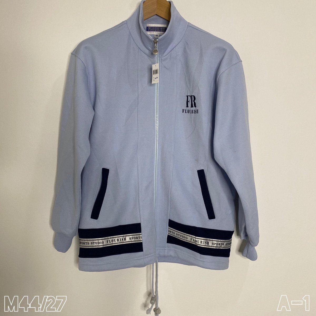 SNuchnapa's tweet photo. ❤️150.-❤️
.
เช็คสินค้าที่ยังว่างได้ที่✅#Nuchnapastocks
.
#Pumas #uniqlothailand #ถูกบอกต่อ #addidas #Hoodies #ฮู้ดแบรนด์ #ญี่ปุ่น #ญี่ปุ่นแท้ #asics #ASICSTrials #เสื้อผ้ากีฬา #jackket #แจ็คเก็ต #ส่งต่อ #uselikenew #2hands #2ndhand #Champions #mizuno #Mizuno #filA #หน้าหนาว https://t.co/fwMeu3pIJz