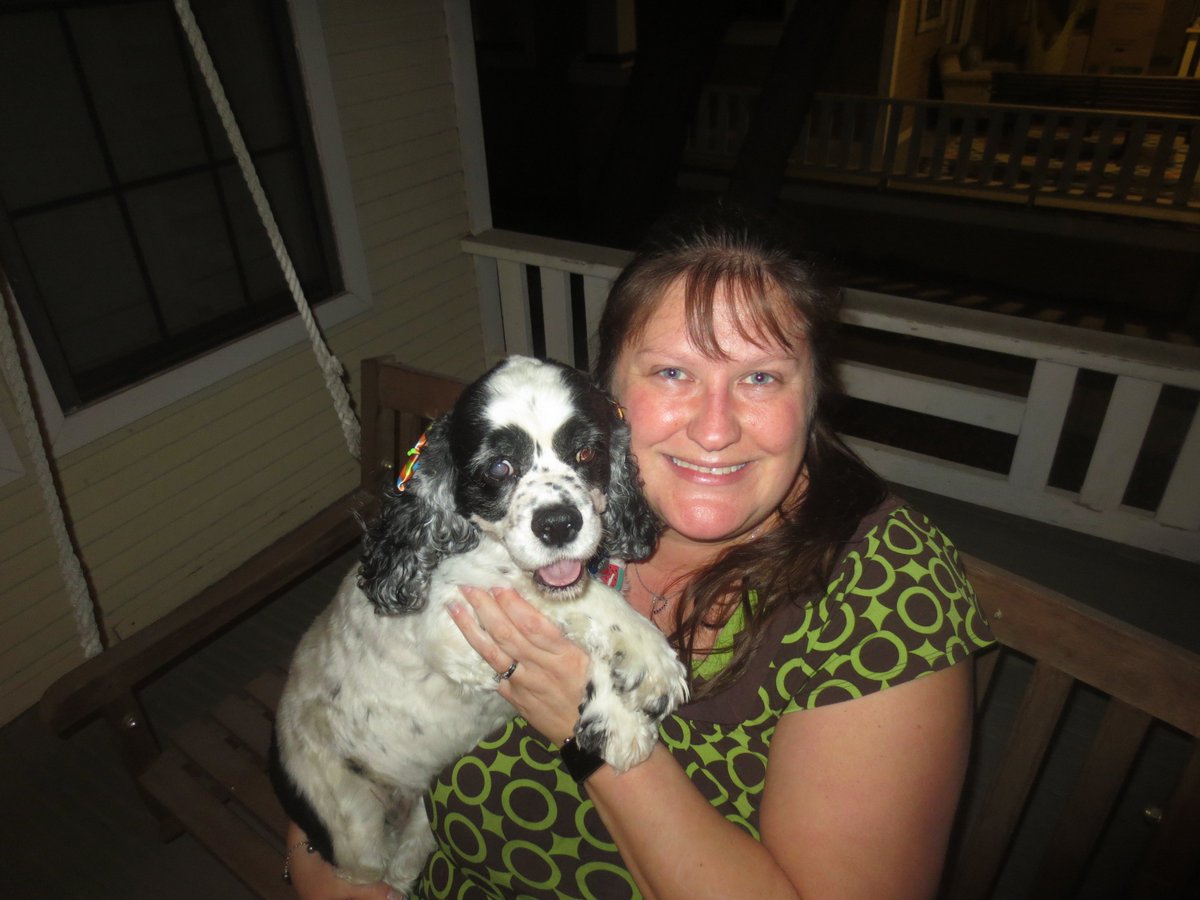 SuperJen112's tweet photo. This new year @LadyMirageRlty will be Turning Your Real Estate Vision Into A Reality with @MirageMdog &amp; @SparkleSfish! #kwYP #RealEstate #Realtor #FortWorth #HappyNewYear2020 #TeamBearsnack #BestBuds #MirageMondays <3 =) https://t.co/3wjCvPBQVc