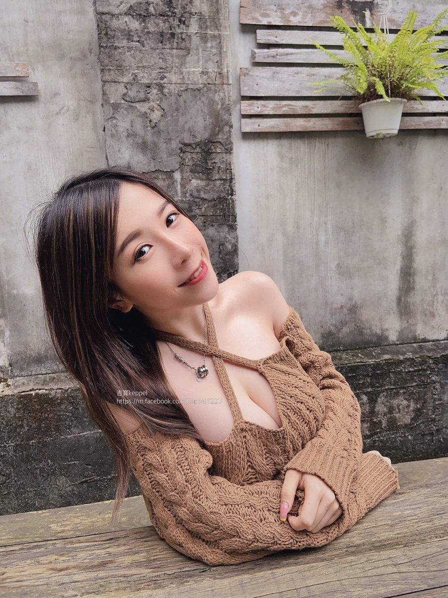 天氣冷❄️需要溫暖

#作品撮り #攝影 #自拍 #裏アカ女子 
#photography #photooftheday #photo #photographer #art #arts #Camera #tbt #travel #love #instagood #model #iphone11 https://t.co/sWLdIr0pA9