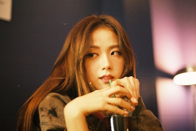 jisooseries's tweet photo. https://t.co/6KMknyBakE