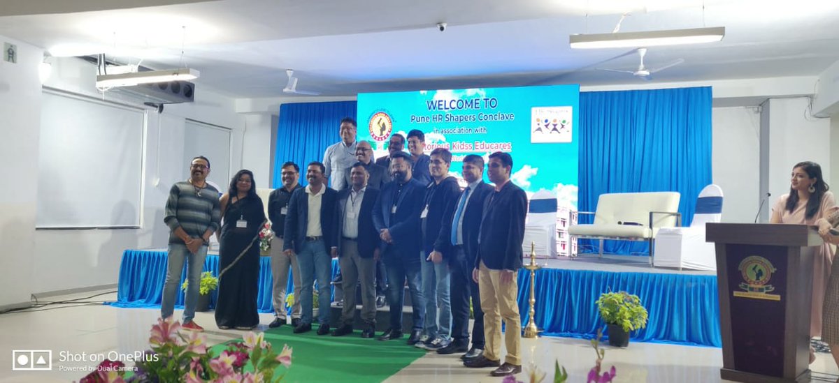 ashishgakrey's tweet photo. Pune @hr_shapers Conclave Foundation of #TalentGrooming #Aptitude or #Attitude TnQ all speakers #PuneHRShapers delegates partner @Victoriouskidss 2make it happen @sri22241 @Yogesh_K_Sharma #PuneHR #HRShapers #HRShapers2020 #HRShapersConclave #HRShapersGetTogether @TikamShekhawat https://t.co/xq4zcDajC7