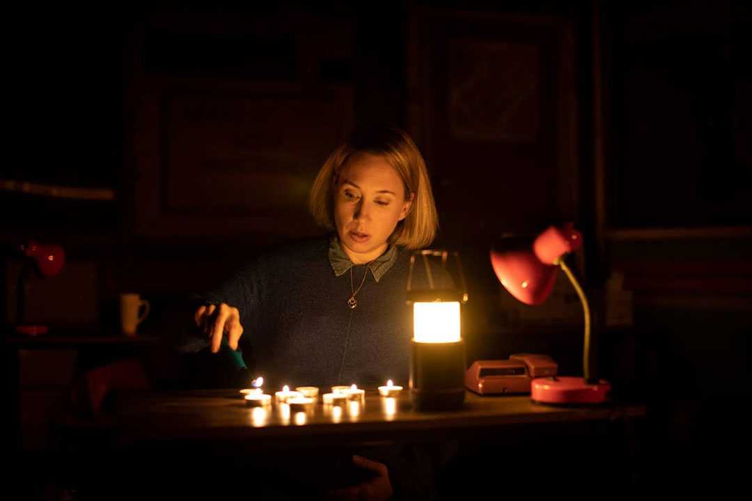 lsionline's tweet photo. White Light brightens You Stupid Darkness!: UK - White Light has supplied the lighting for You Stupid Darkness!, which recently opened at the Southwark Playhouse in London. Presented by Paines Plough and Theatre Royal Plymou... https://t.co/CsMC7PX55v https://t.co/qIrDmRAD0c
