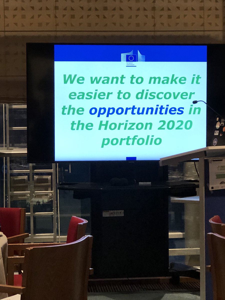 Eoghan O’Neill of DG Connect explaining the #Innovation #Radar initiative a data driven methodology to enhance market readiness <a href="/InnoRadarEU/">Dealflow.eu</a>