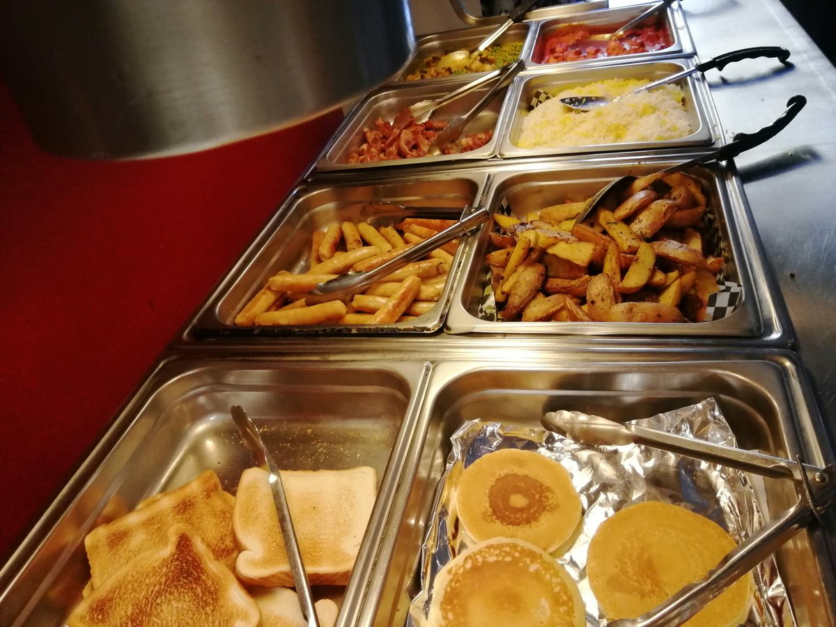 BREAKFAST/BRUNCH BUFFET$15 
WEEKEND 
INCLUDES :- LIVE EGGS ANY STYLE