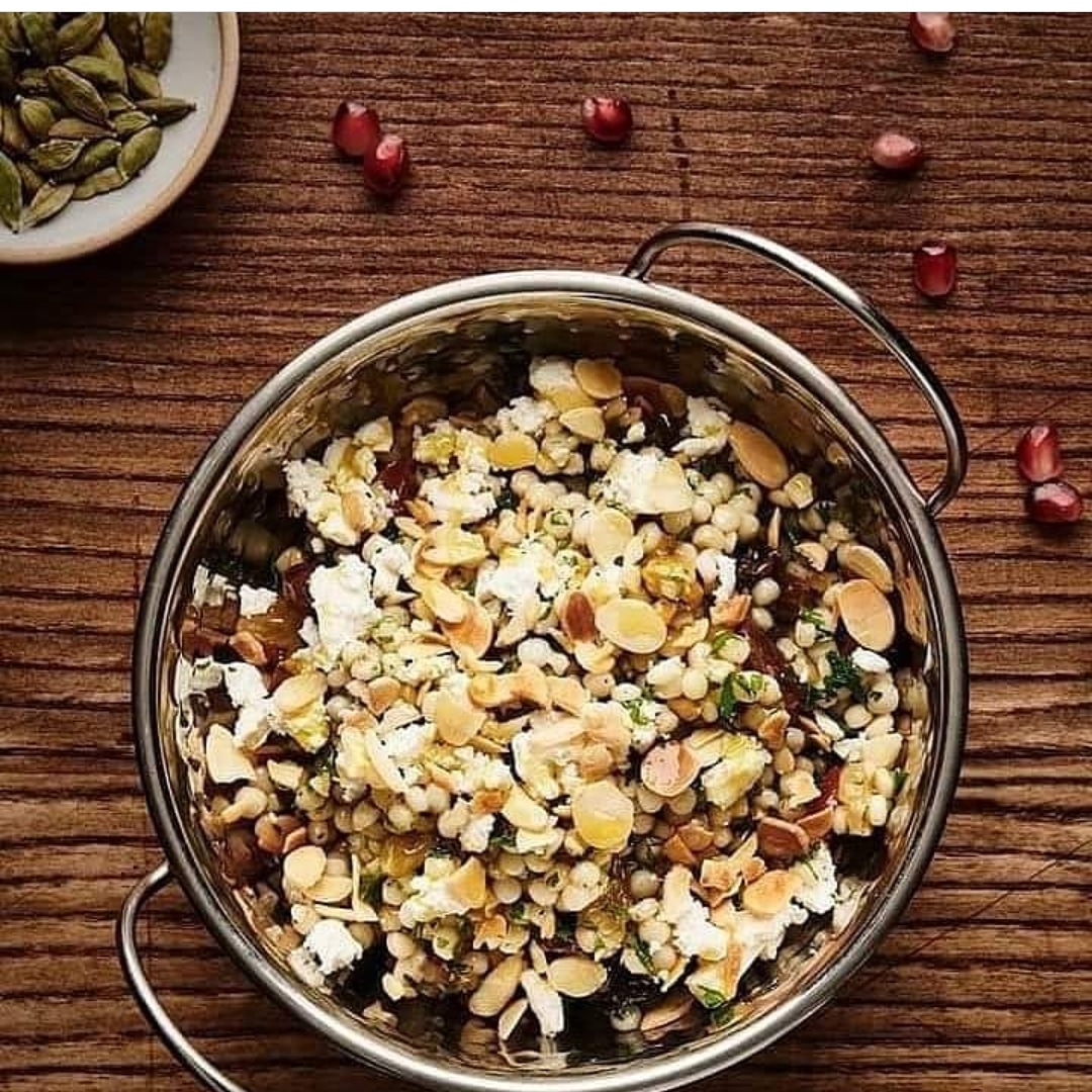 We've got plenty of healthy vegan and vegetarian options available all year alone on our menu... 🍽️
#mediterraneanfood #middleeastfood #broadwaymarket #tootingmarket #foodlover #food #foodporn #foodie #lovefood #buzzfeedfood #instafood #timeout #tuesdaymotivation #veganuary