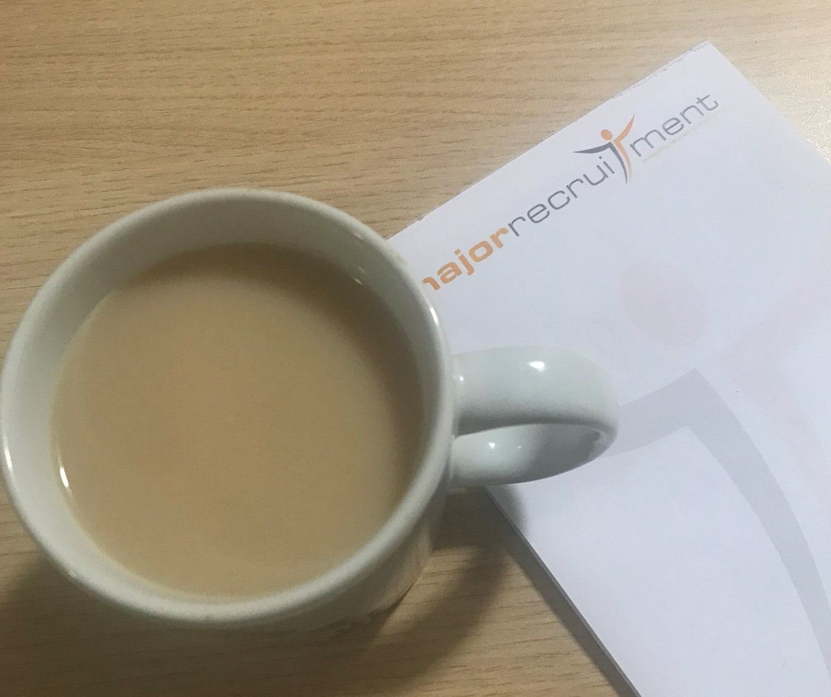 MajorRec1's tweet photo. Quick question, you are presented with this cup of tea in the morning....what are your thoughts? #TuesdayThoughts #TuesdayMorning #TuesdayMotivation #tuesdayvibes #Brewgate #HowDoYouDrinkYours 🤔 https://t.co/6xNOLfnlqX