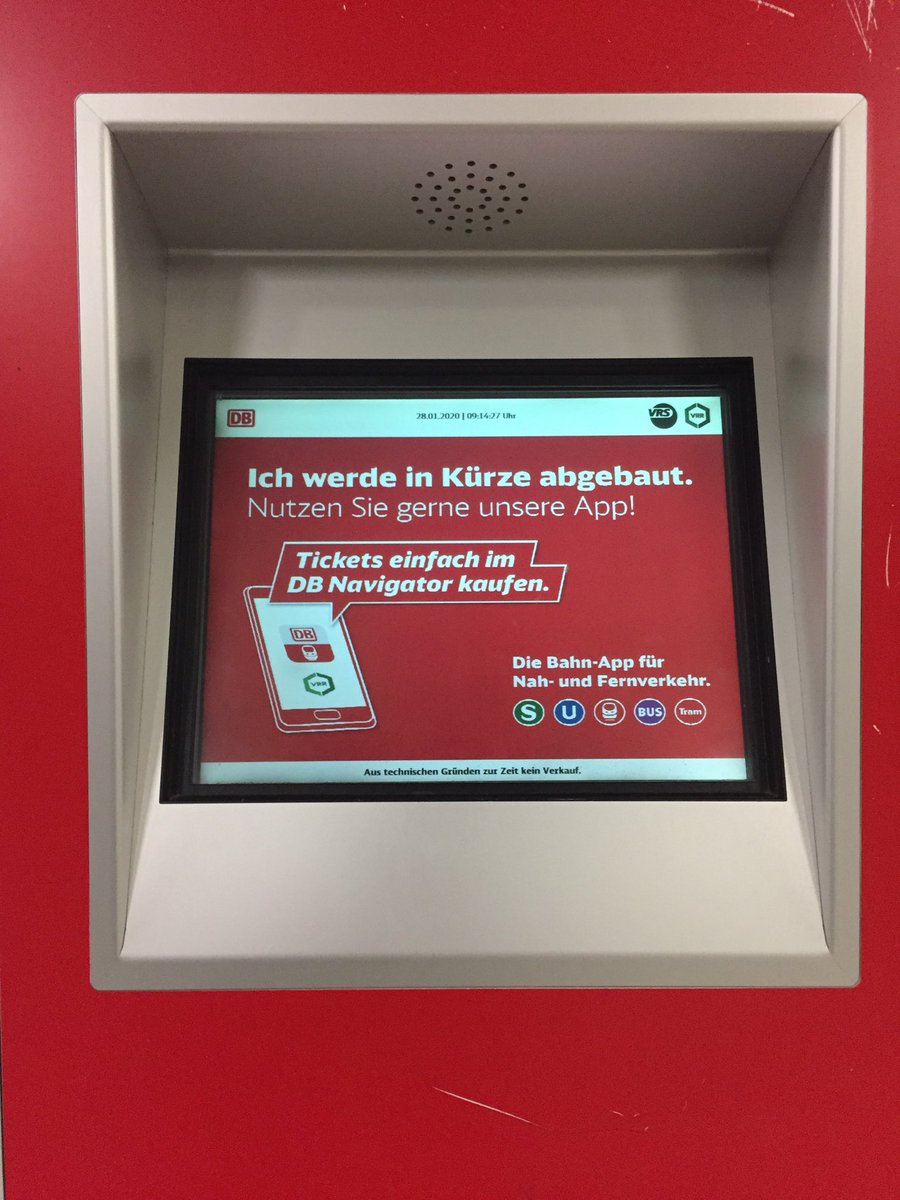 HerrnK's tweet photo. Jetzt geht’s sogar schon den Automaten an die Existenz. Aber die bleiben emotional pragmatisch wie immer #jobabbau #Bahn #disruption #deutschebahn #DigitalTransformation https://t.co/wYSUKlV18Q