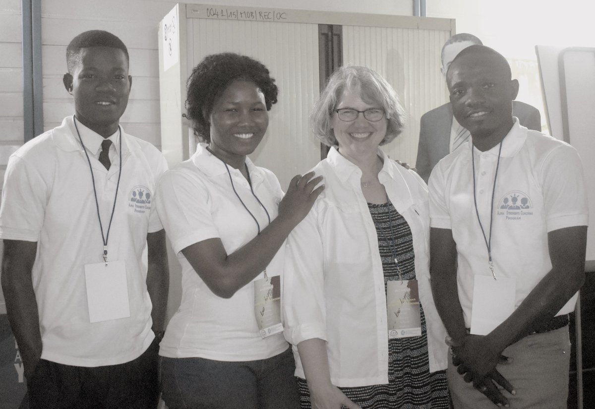 Senou_Freezzy's tweet photo. January 26, 2020, ALPHA STRENGTHS COACHING has 12 Ambassadors for its implementation in Benin and Nigeria.

Two days of intense training to learn about the Strengthscoaching. 

40 Students' workshop coming soon.

#USinBenin
#ReciprocalExchange
#MandelaWashingtonFellowship https://t.co/bGifcMELVi