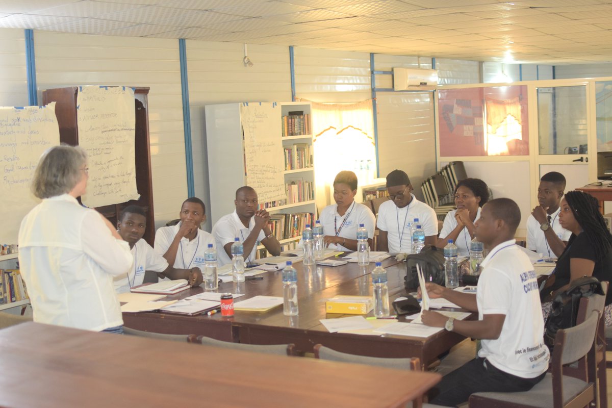 Senou_Freezzy's tweet photo. January 26, 2020, ALPHA STRENGTHS COACHING has 12 Ambassadors for its implementation in Benin and Nigeria.

Two days of intense training to learn about the Strengthscoaching. 

40 Students' workshop coming soon.

#USinBenin
#ReciprocalExchange
#MandelaWashingtonFellowship https://t.co/bGifcMELVi