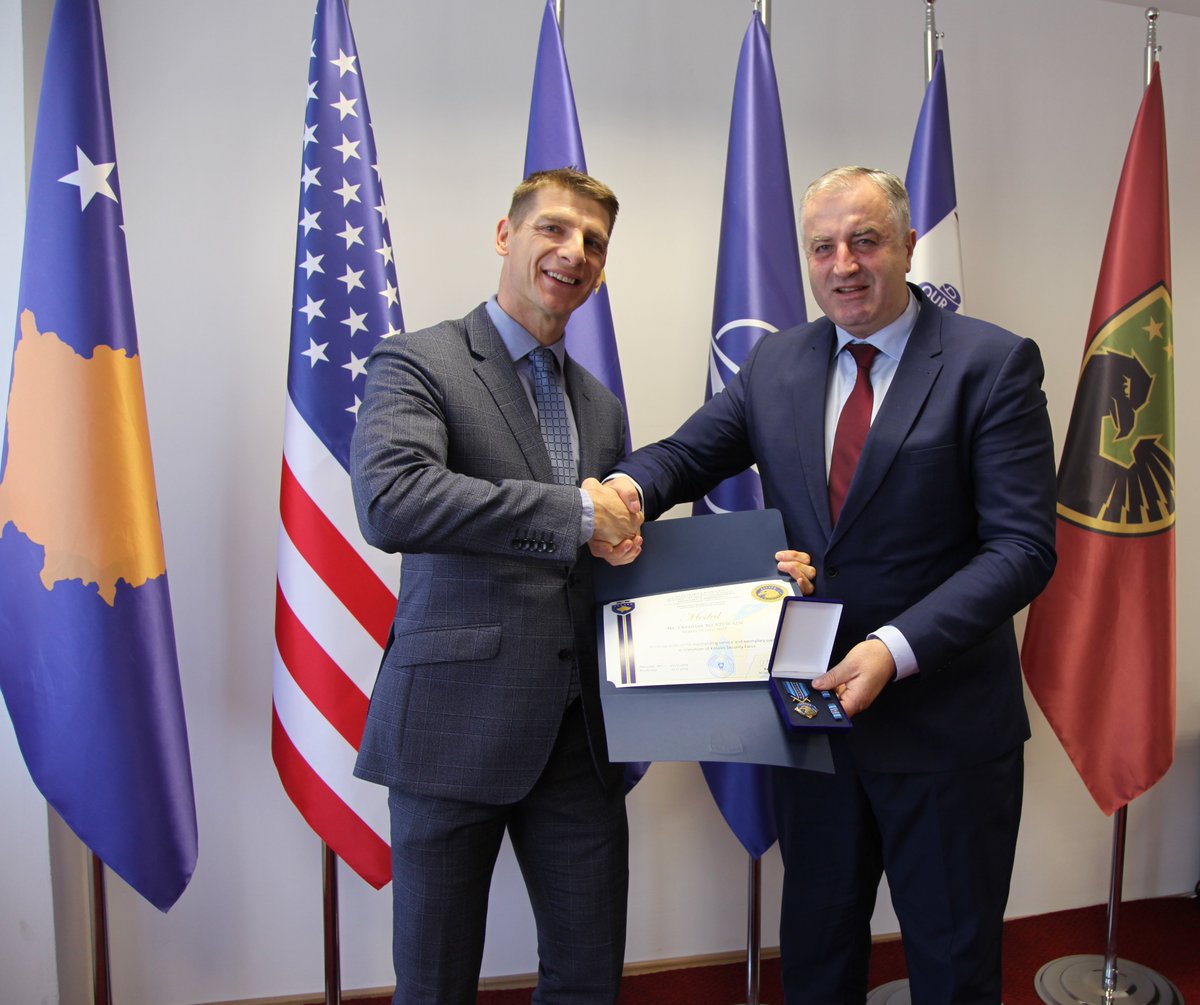 Mr. Christian Boatswain D/Director #NALT has been the cornerstone of our excellent cooperation with <a href="/NATO/">NATO</a>. I awarded him the #OutstandingServiceMedal for his service and contribution in the transition of #KosovoSecurityForce. Thank you Christian!