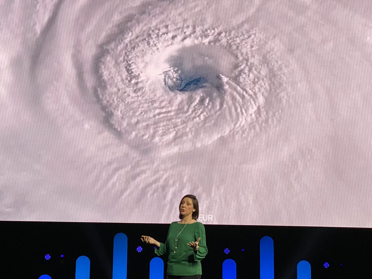 alexza's tweet photo. EMEAR President @wendymarscisco kicks off #CLEUR 2020 with a poignant message around how Cisco’s innovation can help customers navigate the #DigitalVortex https://t.co/4cCUaTs4qq
