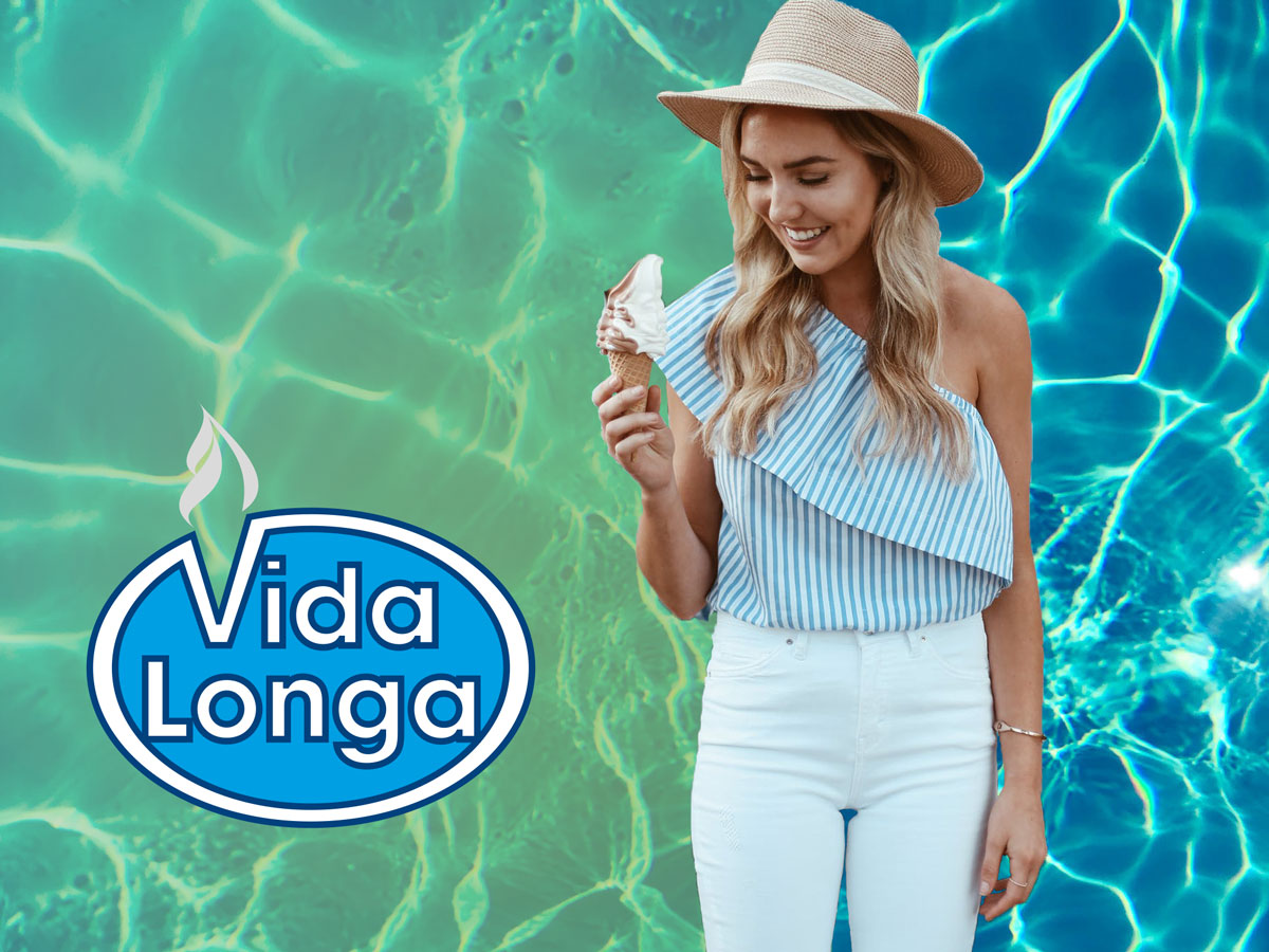 vidalonga_sa's tweet photo. What perfect weather for a soft-serve ice cream! Vida Longa provides delicious soft-serve and milkshake mixes which are: 
- Preservative free
- Refrigeration free
- have a 12 month shelf life
- SO much more! 

#vidalonga #yummy #icecream #softservemix #milkshakemix #summer https://t.co/XjH9UaTvW1
