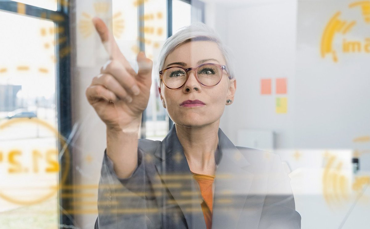 MarkusPeter's tweet photo. «The Product is the Hero» – so lautete bisher in den meisten Branchen die Devise: https://t.co/CkcFmDj6yA via @postschweiz und @rfuerst87 #BigData #SmartData https://t.co/4mfamzs3Pv