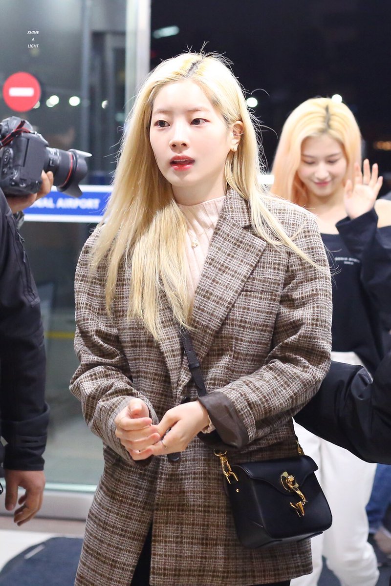 27. I’m excused because I’m sick... anyways Dahyun’s airport fashion is always fire! 