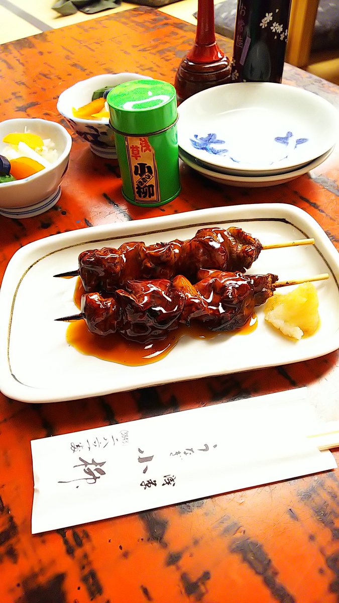 Suzuno 浅草 うなぎ小柳 昔から知っていましたが初めて入りました お値段もお手頃でした 昨日に引き続き焼鳥を食べるという事態に 浅草 小柳 うなぎ 白焼き 鰻重