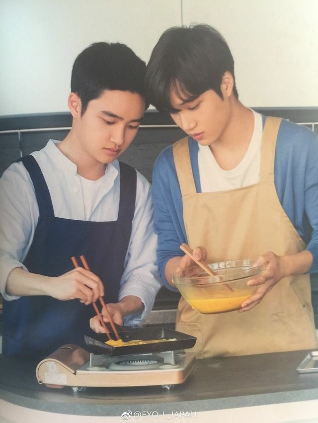 ๋࣭⭑now playing: i cant hold your hand anymore.mp3 tweet media