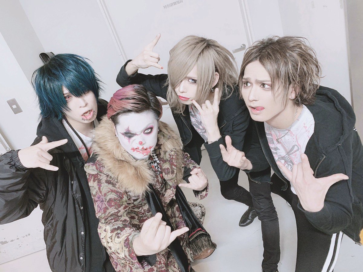 マチルダofficial 10 01新木場コースト無料ワンマン 11 18渋谷veats無料 01 28 仙台rensa 本日 鬼龍院翔 クソイベ 仙台rensaにて共演させて頂きましたnogod団長様 鬼龍院翔 ゴールデンボンバー マチルダ Nogod