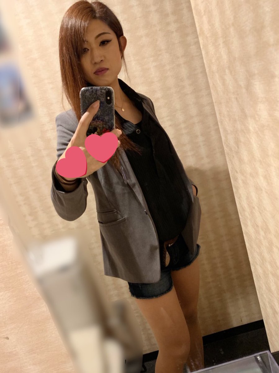 ✦✧紗里菜✦✧ 𝓢𝓪𝓵𝓵𝔂 on X: バニーガール用に3300円で買った中国製のオープントゥのキラキラ9㎝ヒール。  こんな感じの普段の服装でも使えるね👠 ストッキングは安定でいつものASTIGU魅！！ #女装 #ニューハーフ #デニムショーパン #ストッキング # パンスト ...