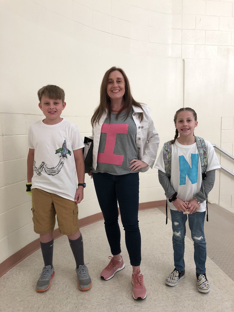 Playing Human Scrabble to celebrate literacy today! Fun with friends while learning = WIN! 💪🏻 #Proud2BeAtPride #FLCelebratesLiteracy