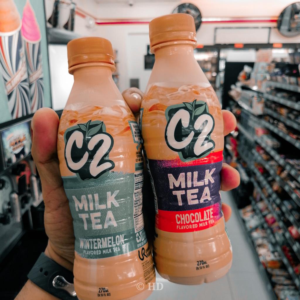 DailyHungry's tweet photo. May pa Milktea na rin si C2!
Super budget friendly dahil 30 pesos lang may Milktea ka na!
Flavors:
🥤Wintermelon
🥤Chocolate
#HungryDaily #HungryDailyPH #HungryDailySquad #Hungry #FoodTripNiBes #C2Milktea #Milktea #MilkteaIsLife #7Eleven https://t.co/iw0uLeVRtV