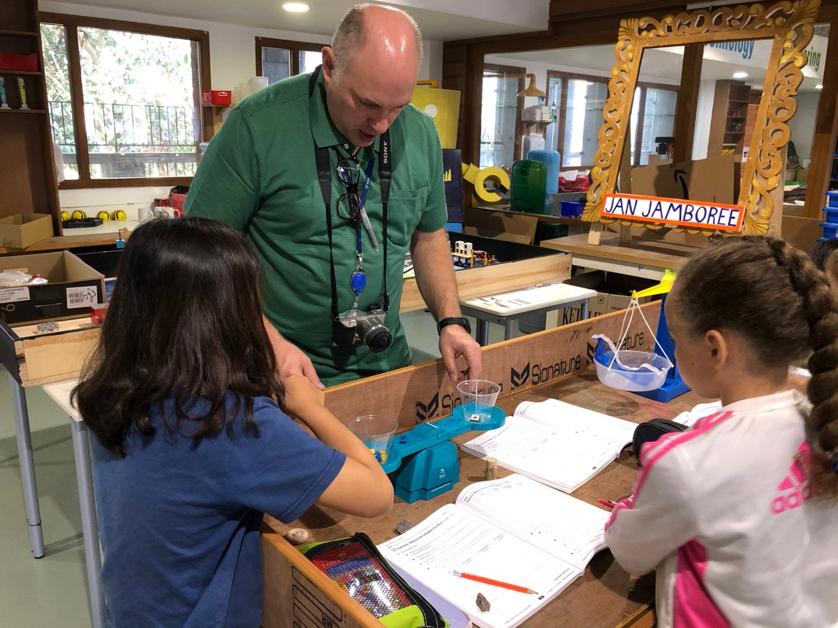 Mr.Merletti tweet media