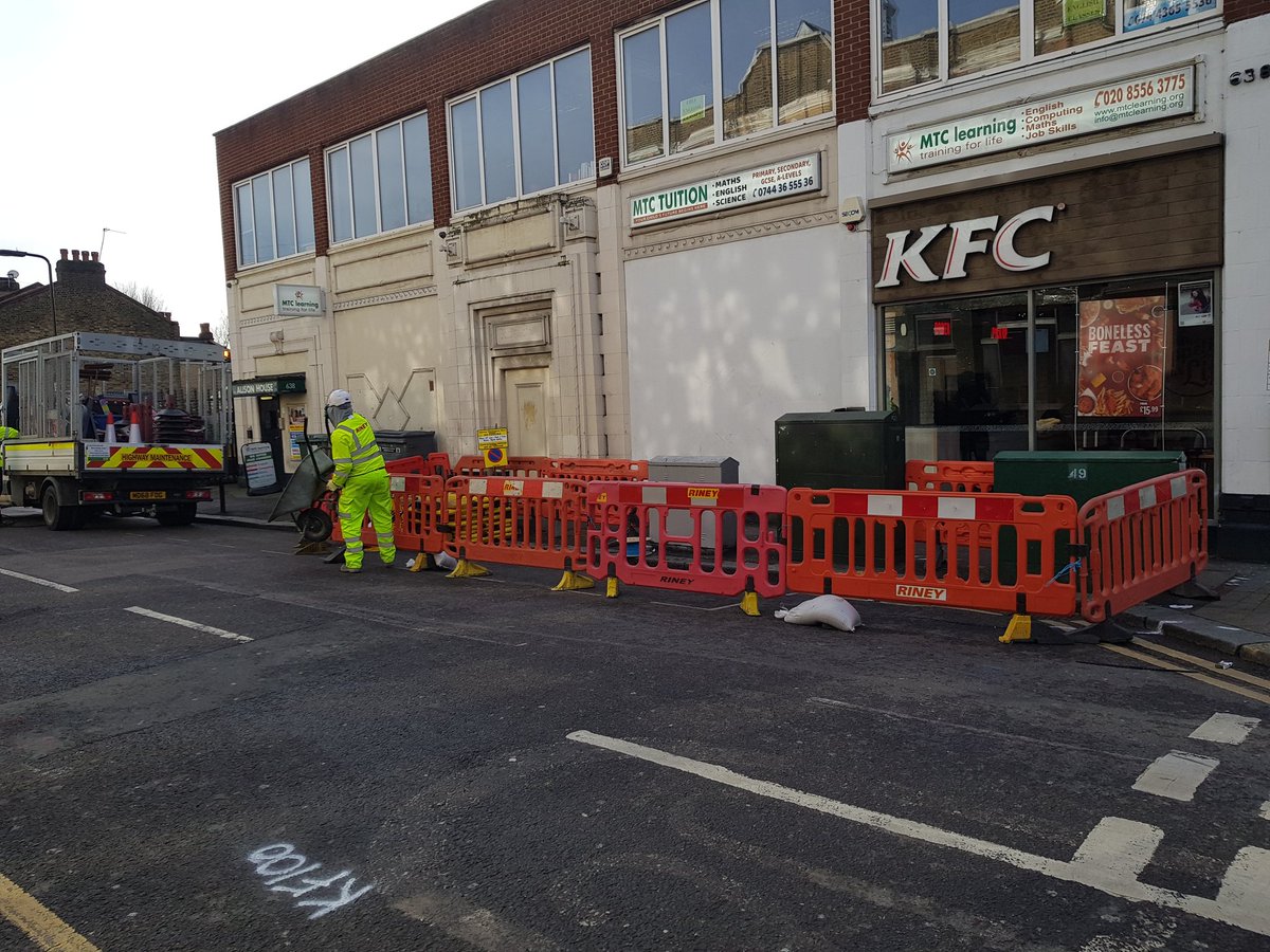 Labourstone's tweet photo. Good to see @wfcouncil works have commenced to improve #pedestrian capacity, safety and priority at the #HarveyRd & #HighRd Junc. in #LeytonstoneE11. #HealthyStreets #wfminiholland #FillingInTheGaps https://t.co/FE5NZhlm5j