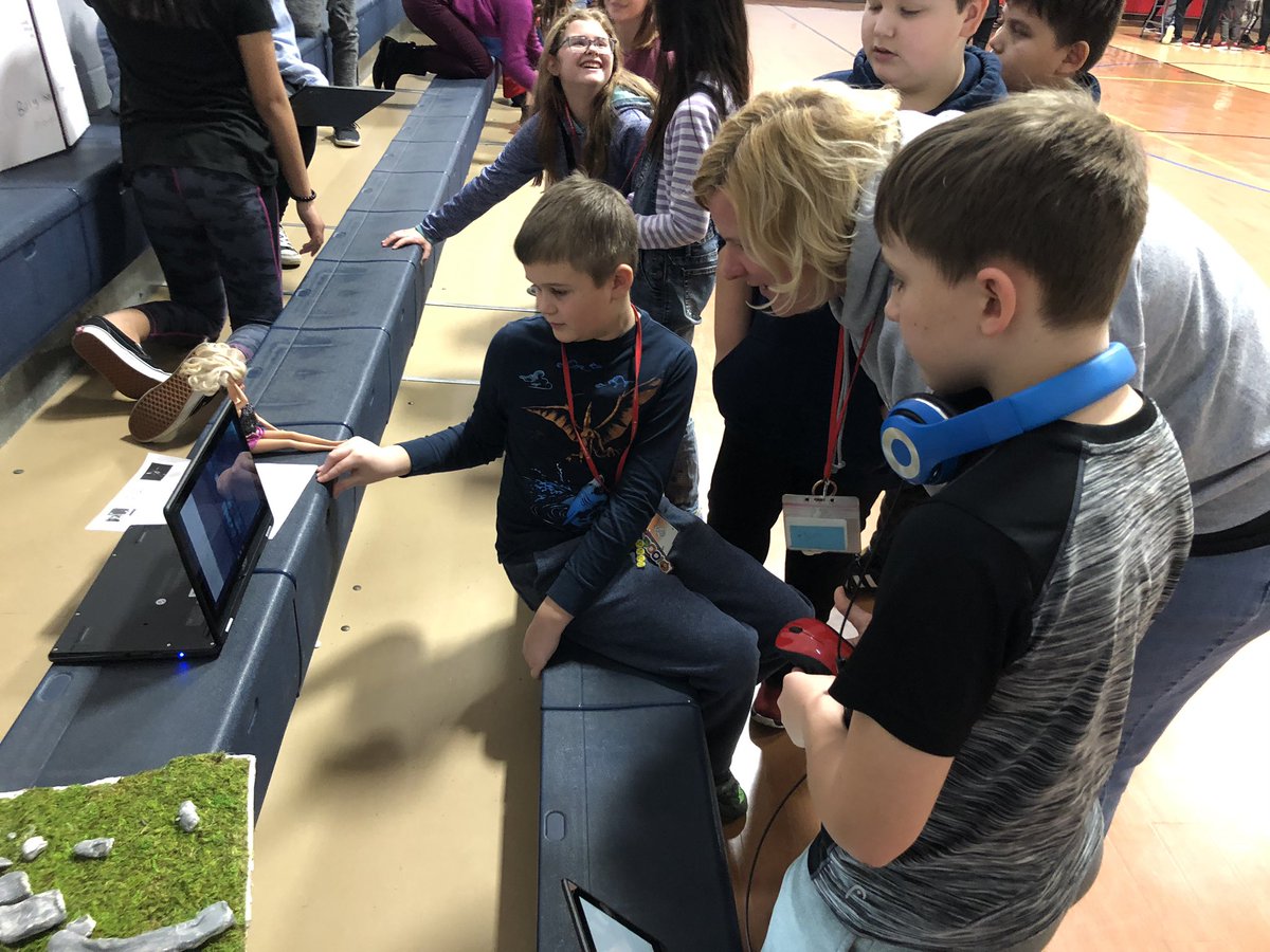 6Cheetahs's tweet photo. A few pics from our math menu project gallery. @DavidSabourin72 #cheetahpride #WEarelakota https://t.co/UiFfVb7pd0