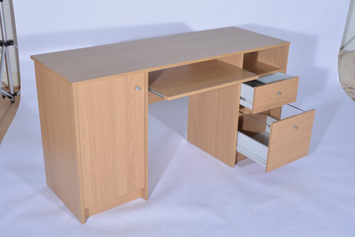 FlatPackDirect's tweet photo. Behind the scenes, a sneak preview of the new stock coming soon!!!

https://t.co/1heuOvzzrx https://t.co/daS0WL8iqV