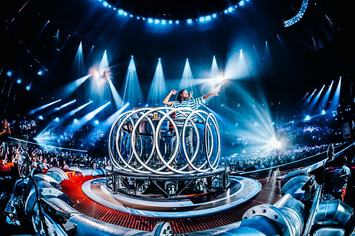 Vrienden, vanavond mogen we nog één keer... 💥 #VVAL2020