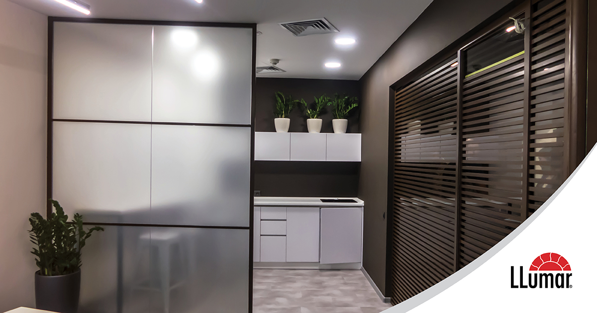 LLumar decorative films are thoughtfully curated to fuel imagination and complement any style vision, from traditional to cutting edge. They’re also seriously practical, offering varying degrees of transparency and privacy. #DecorativeFilm

llumar.co.za/product/decora…