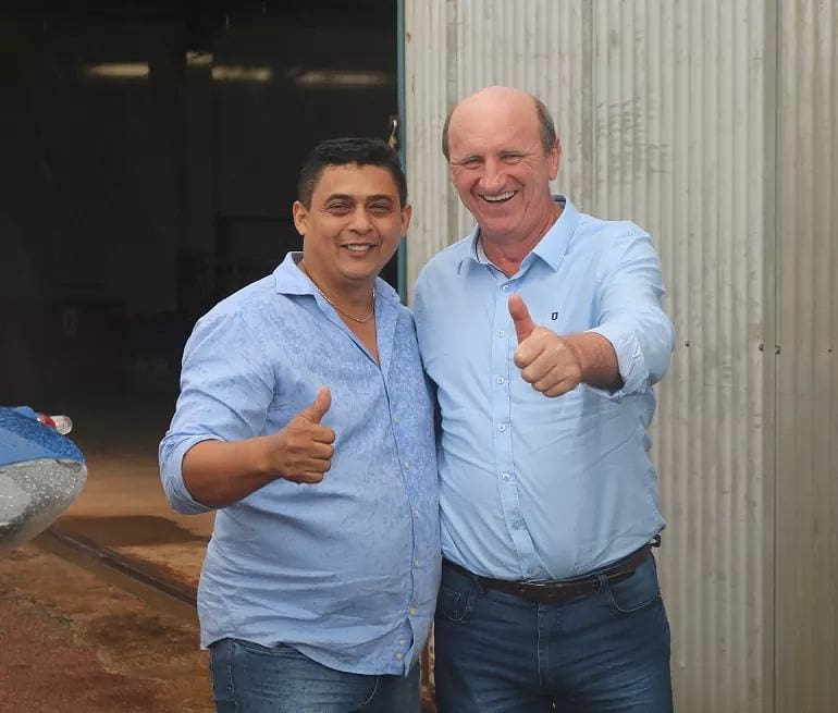 RonioCondao's tweet photo. Nesta segunda-feira 27, o Deputado Federal Neri Geller e o Deputado Estadual Nininho, estiveram em Confresa, ocasião na qual, juntamente com os prefeitos e lideranças políticas da região, foram discutidas demandas e melhorias para a região.
estas são parcerias muito importantes. https://t.co/TTMC1vGPQF