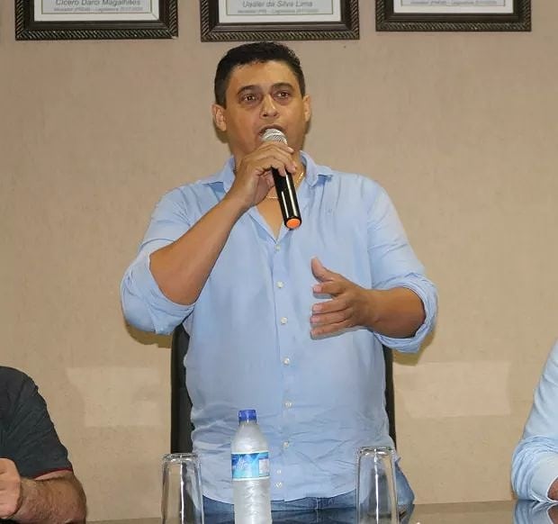 RonioCondao's tweet photo. Nesta segunda-feira 27, o Deputado Federal Neri Geller e o Deputado Estadual Nininho, estiveram em Confresa, ocasião na qual, juntamente com os prefeitos e lideranças políticas da região, foram discutidas demandas e melhorias para a região.
estas são parcerias muito importantes. https://t.co/TTMC1vGPQF