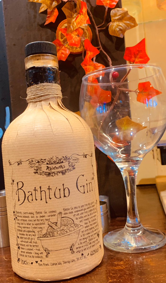 TheFlyingMonk1's tweet photo. Don’t forget!  come and try our gin of the month and chill out treat yourself!! 

#Flyingmonk 
#Monkginofthemonth https://t.co/MUeCfLrAIE