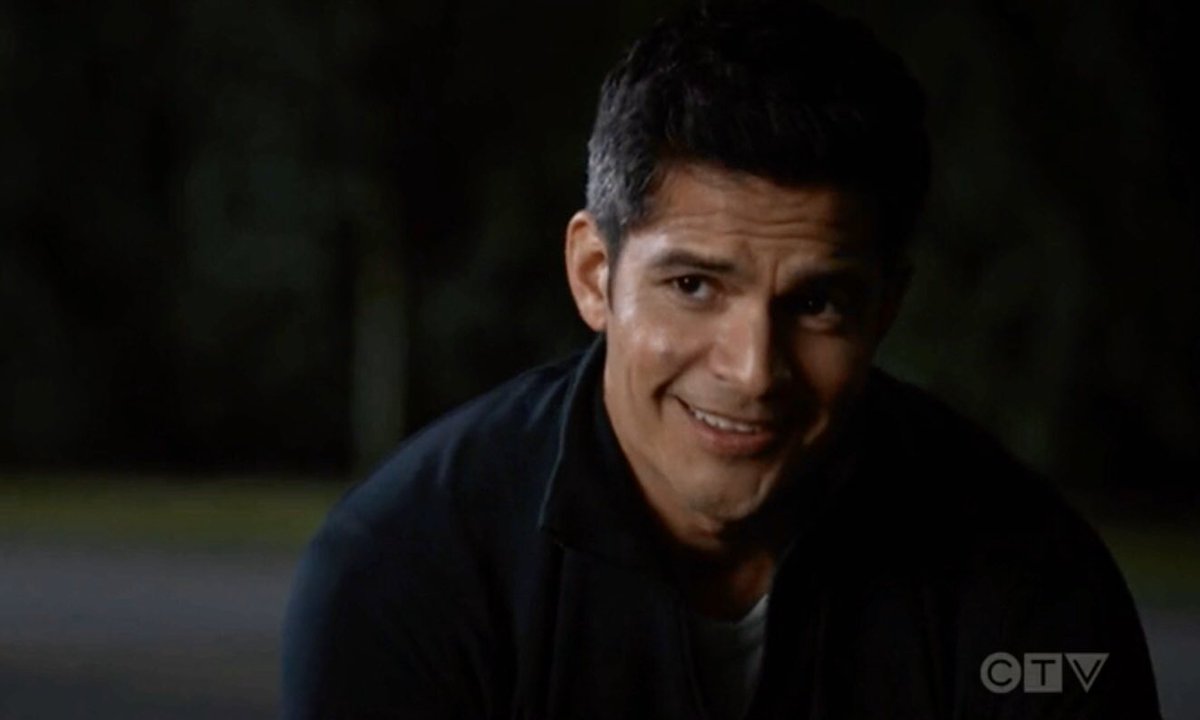 supergrlkaramel's tweet photo. running buddies and they're far more comfortable with each other now. this build up to #melendaire endgame is just so natural and makes sense ❤️#thegooddoctor @IamNickGonzalez  @AntoniaLThomas https://t.co/bXPV61GhsD