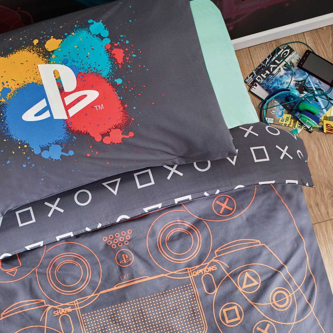 Character World Brands tweet media