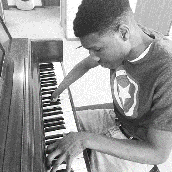 LondonPostUK's tweet photo. Jerome Jackson, A Hit Musician and Music Producer, Makes Waves Across Social Media https://t.co/9DrN5cKMQE https://t.co/KCvsiAQYVO
