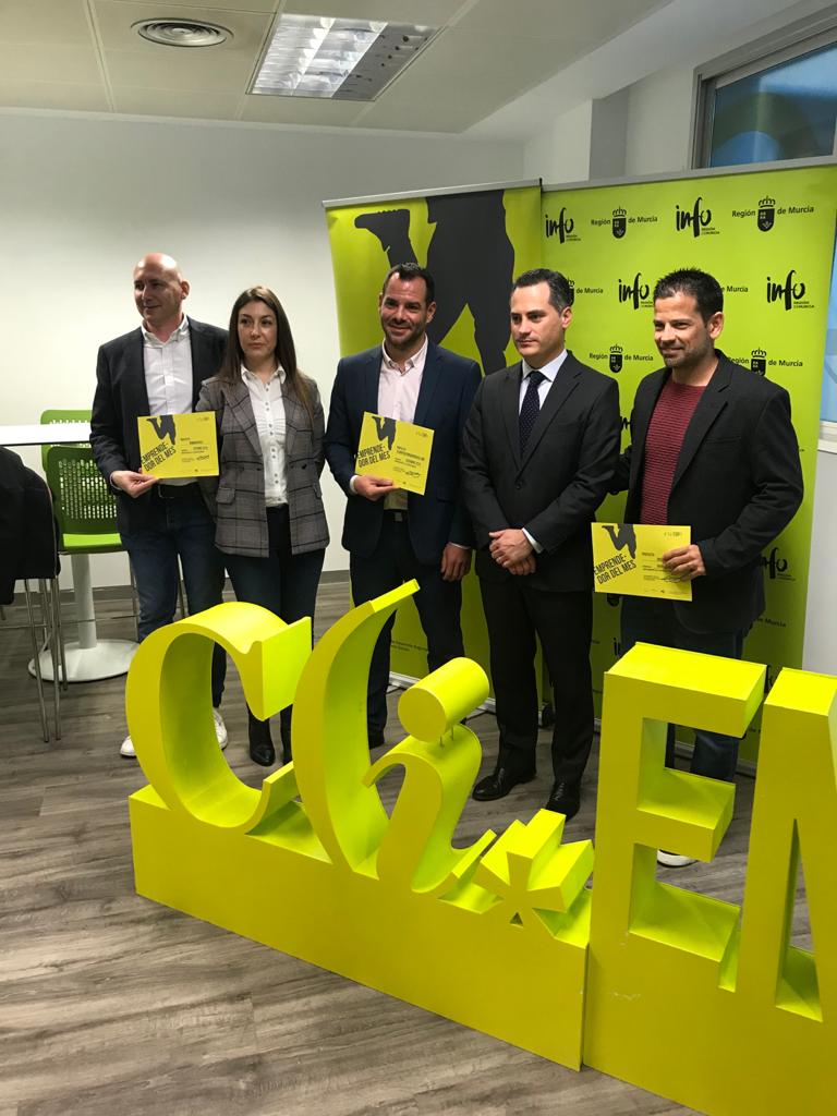 CEEICT's tweet photo. Hoy hemos conocido a los ganadores del Premio #Emprendedor del Mes del @infoRMurcia 👏

¡Enhorabuena a todos los premiados @PlanificacionQx, acelerada por @Ceeict y participante en el programa #Escalado, @nominapress y #2bepart! https://t.co/z0ANljqmvO
