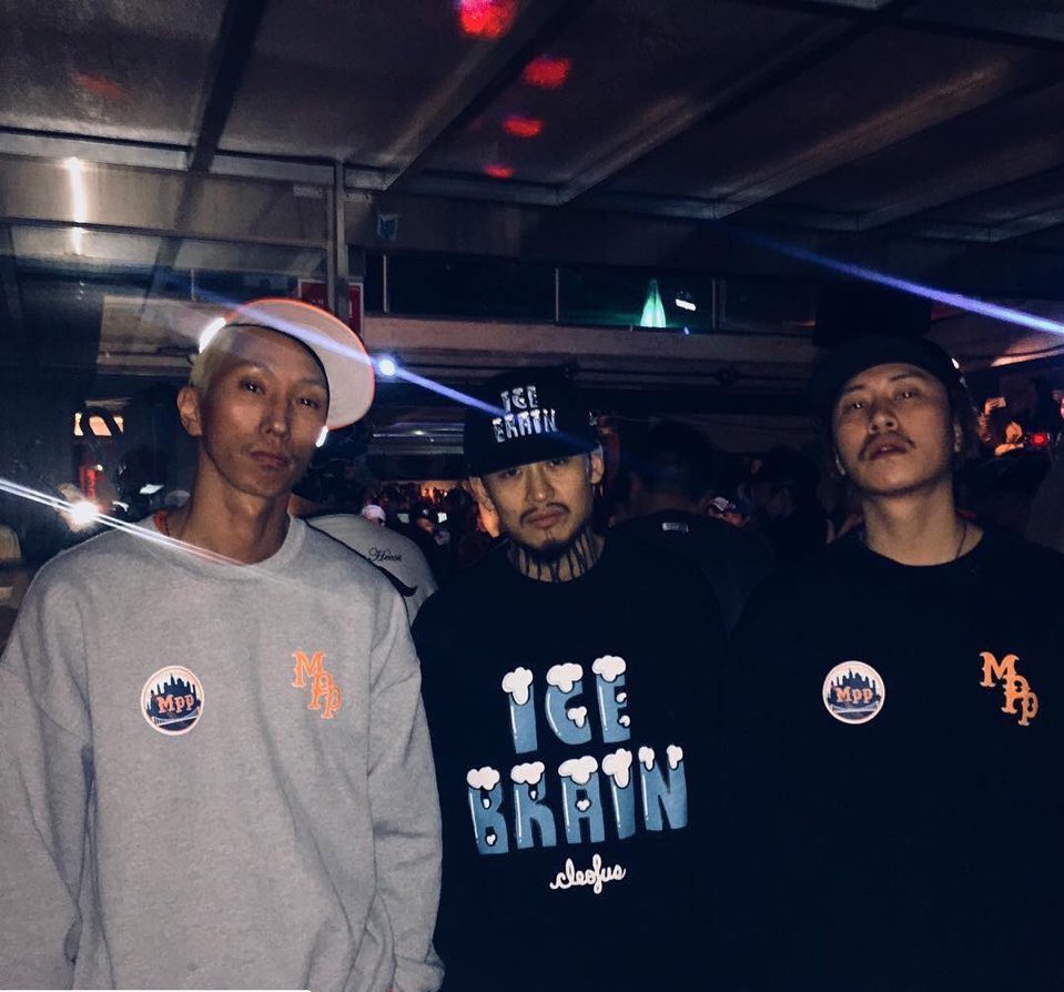 HDNY92's tweet photo. #Repost @mppday with @get_repost
・・・
MAD PRIDE POSSE x
CLEOFUS
CREWNECK
LONGBILLS
L/S
#madprideposse #mpp #fwseason #mppd #cleofus #nymets #icebrain #pridesport #cityofheaz https://t.co/OlCETuSIrY