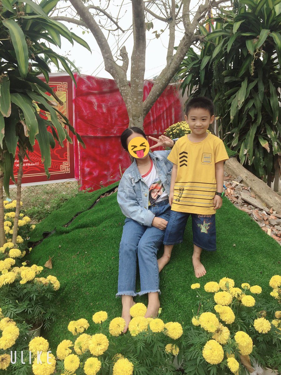 kl_jjk7's tweet photo. Dzìa ngoại chs vs nhỏ e nè mn #BestFanArmy  #BestMusicVideo #BTSARMY #iHeartAwards #iHeartBTS @BTS_twt https://t.co/NCid7N5c7j