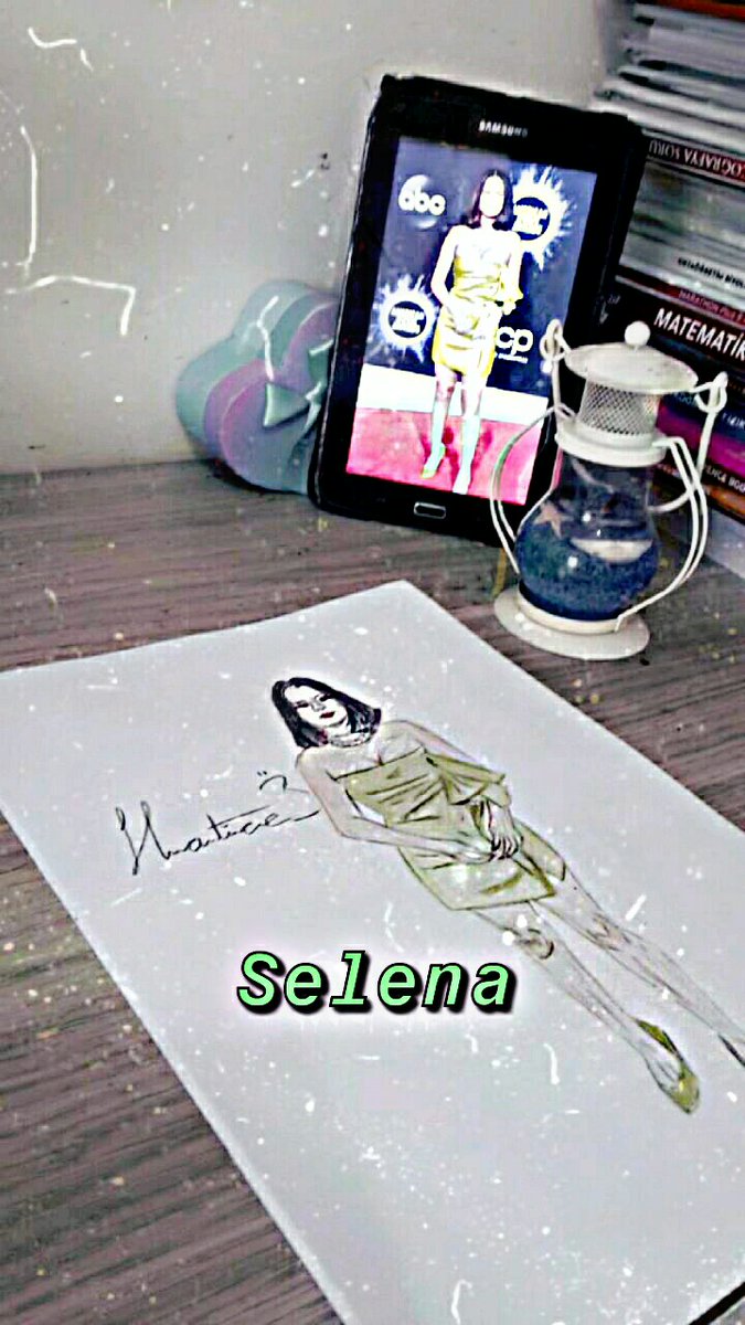 lilamina15's tweet photo. awww Selenaa, I think the only one person beautiful in the greens💚💚💚 @selenagomez https://t.co/keoc2HryD1