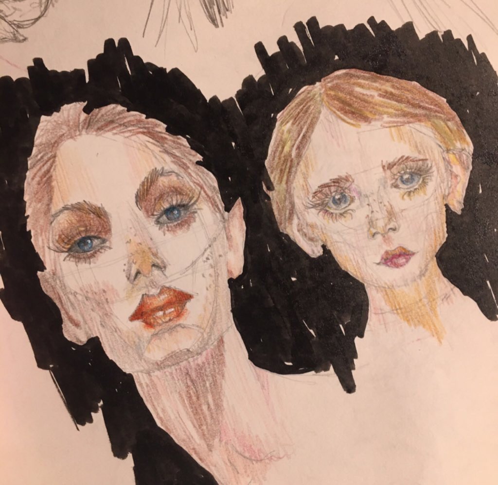 #Sketches preparatori
Dm aperti a #commissioni, se volete
#Retweet per aiutarmi a diffondere