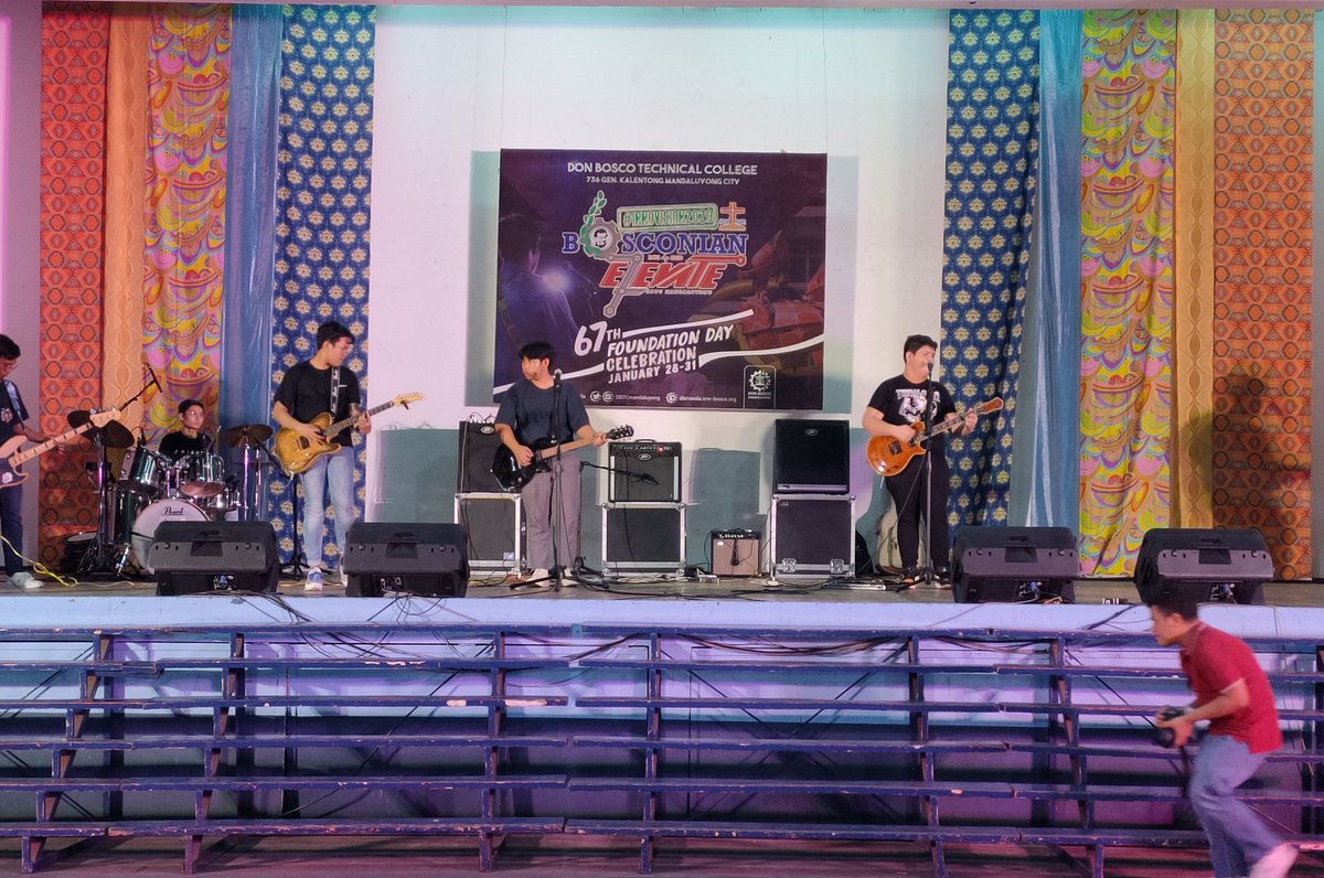 DBTCHSSC's tweet photo. Happening Now: Battle of the Bands Elimination Round https://t.co/l6hB9i7Diu