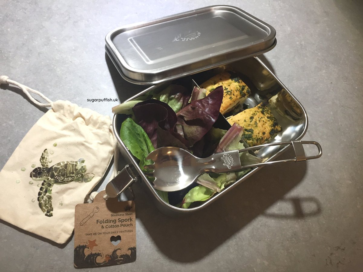 (gifted) I bring lunch with me to work, having allergies doesn't allow me to grab something at the shops, I grew up with tupperware but I was looking to try a stainless steel lunch box, here's what I'm currently putting to the test sugarpuffish.uk/2020/01/review… #zerowaste #noplastic