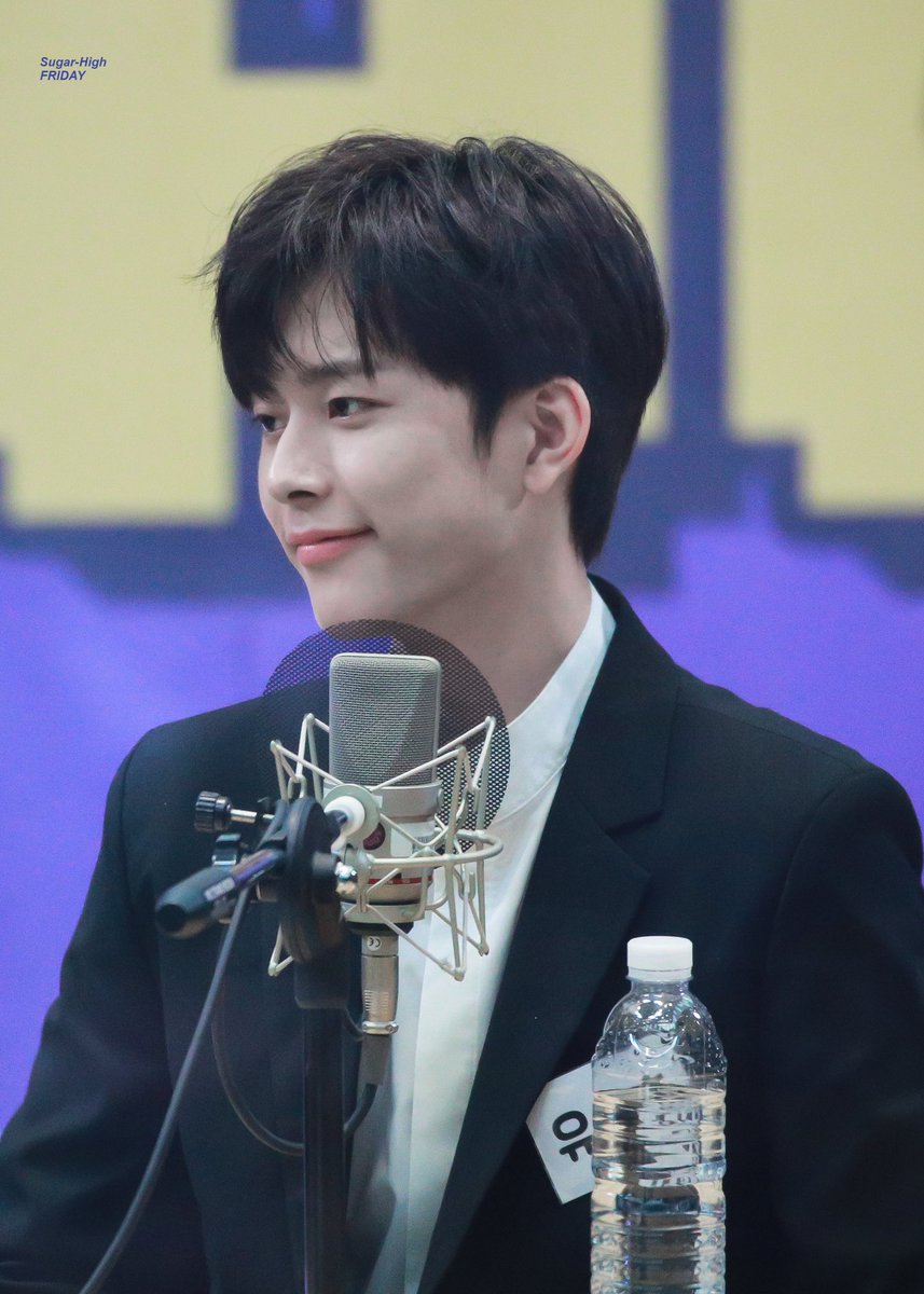 트위터나 인스타 페북보면 서노가 있다는게 넘나 신기하고 고맙다 떠노 지짜 짱고마움 내가 나중에 꼬기사준당 💛 

#유선호 #YooSeonho 
#HappySeonho19thDay 
#선호야_태어나줘서_감덕행